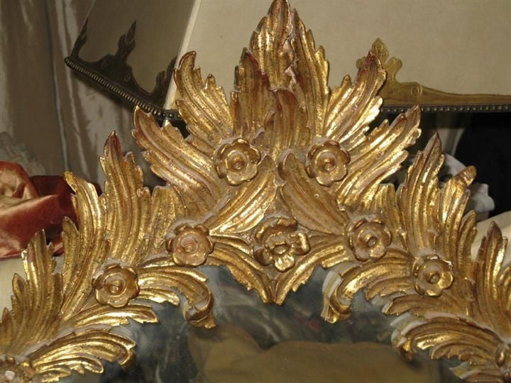 Unique Italian Carved Giltwood Mirror
