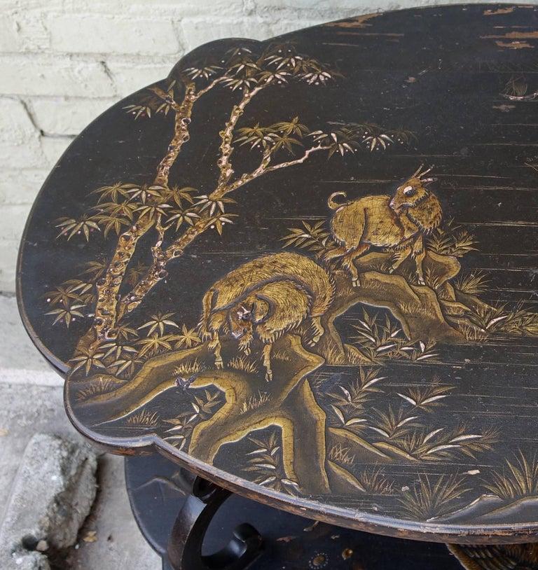 English Scalloped Black and Gold Chinoiserie Table