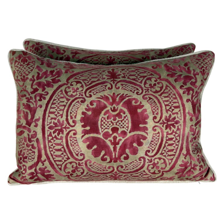 Pair of Exceptional Fortuny Textile Pillows from 1940s Italian Villa Draperies