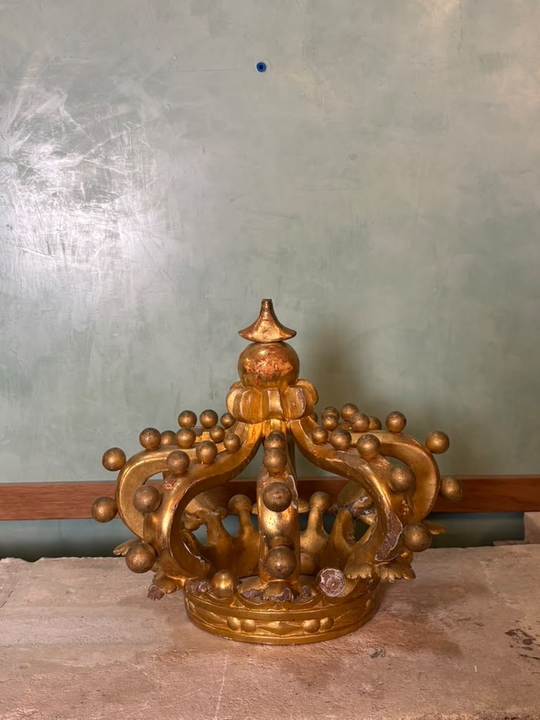 18th Century Spanish Colonial Santos Crown