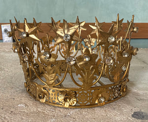 Grand French Style Santos Crown