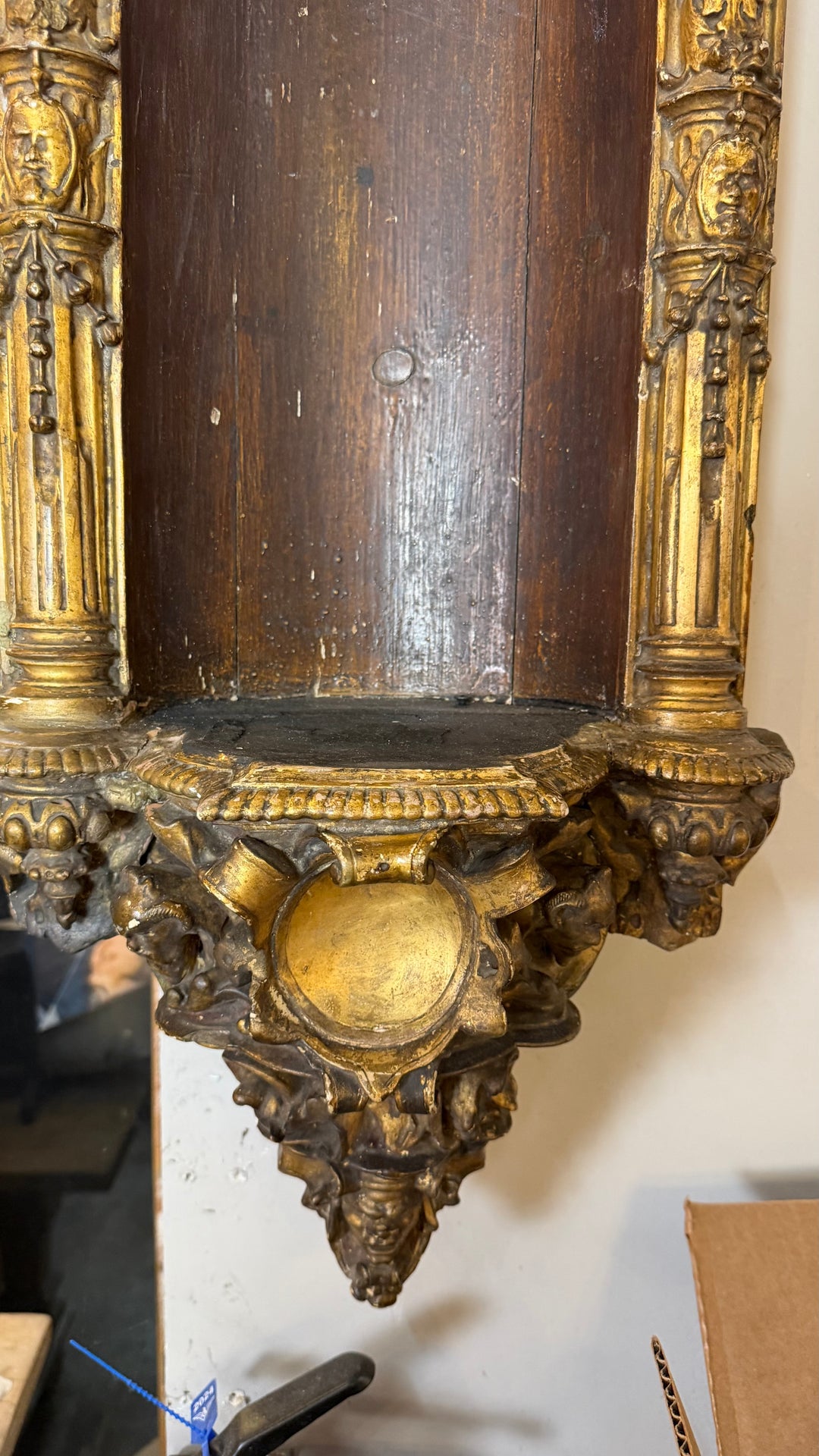Antique 17th Century Spanish Baroque Giltwood Wall Niche