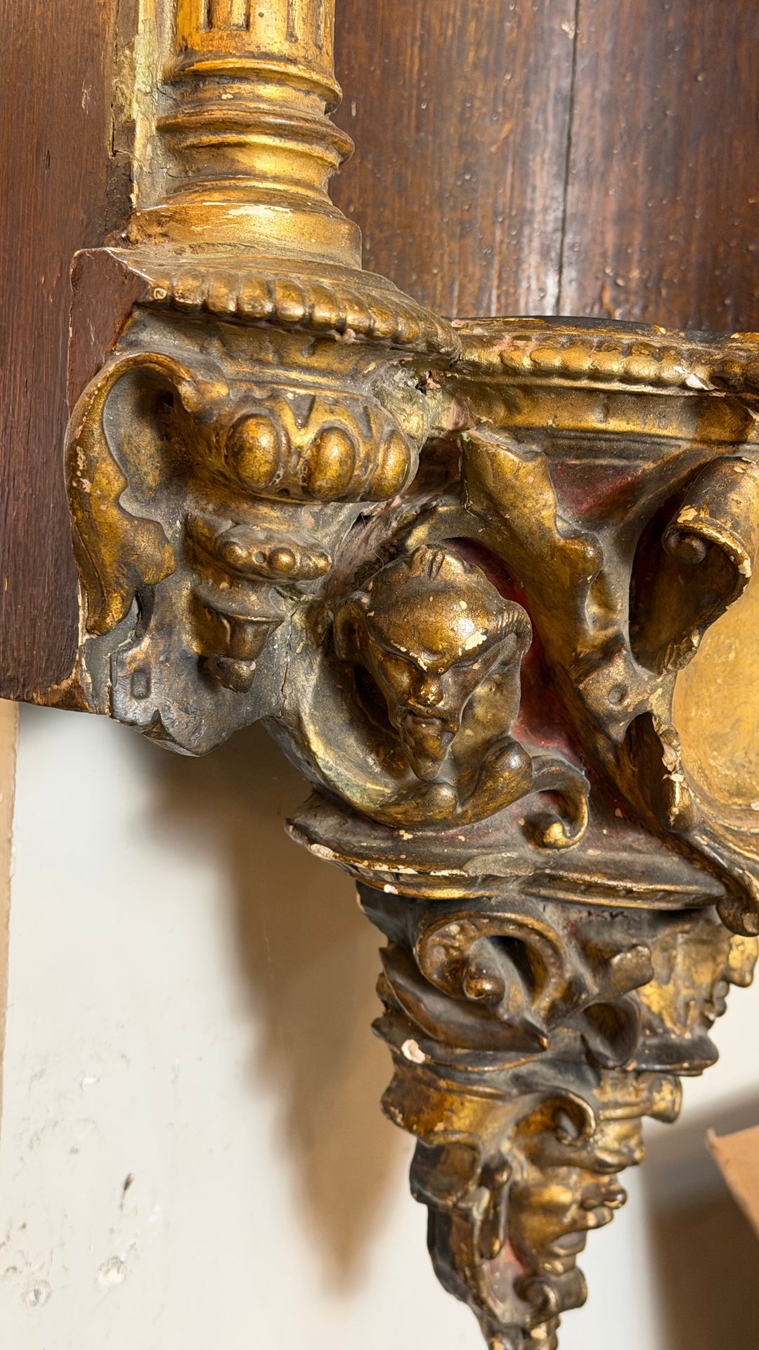 Antique 17th Century Spanish Baroque Giltwood Wall Niche