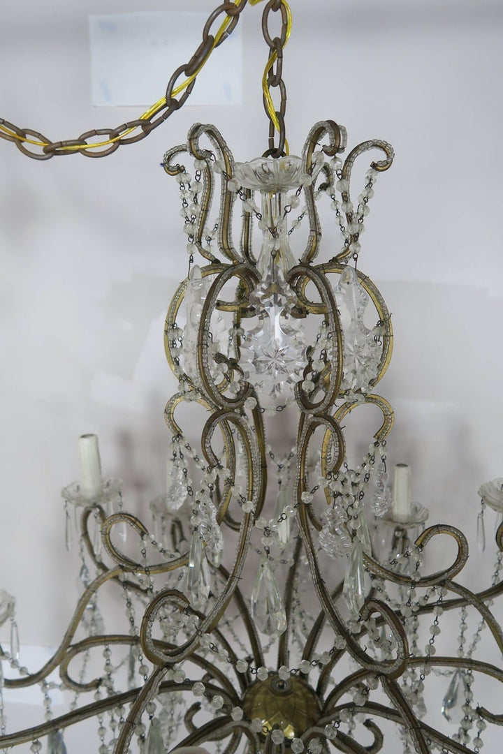 French Crystal Beaded Louis XV Style Chandelier, circa 1930s