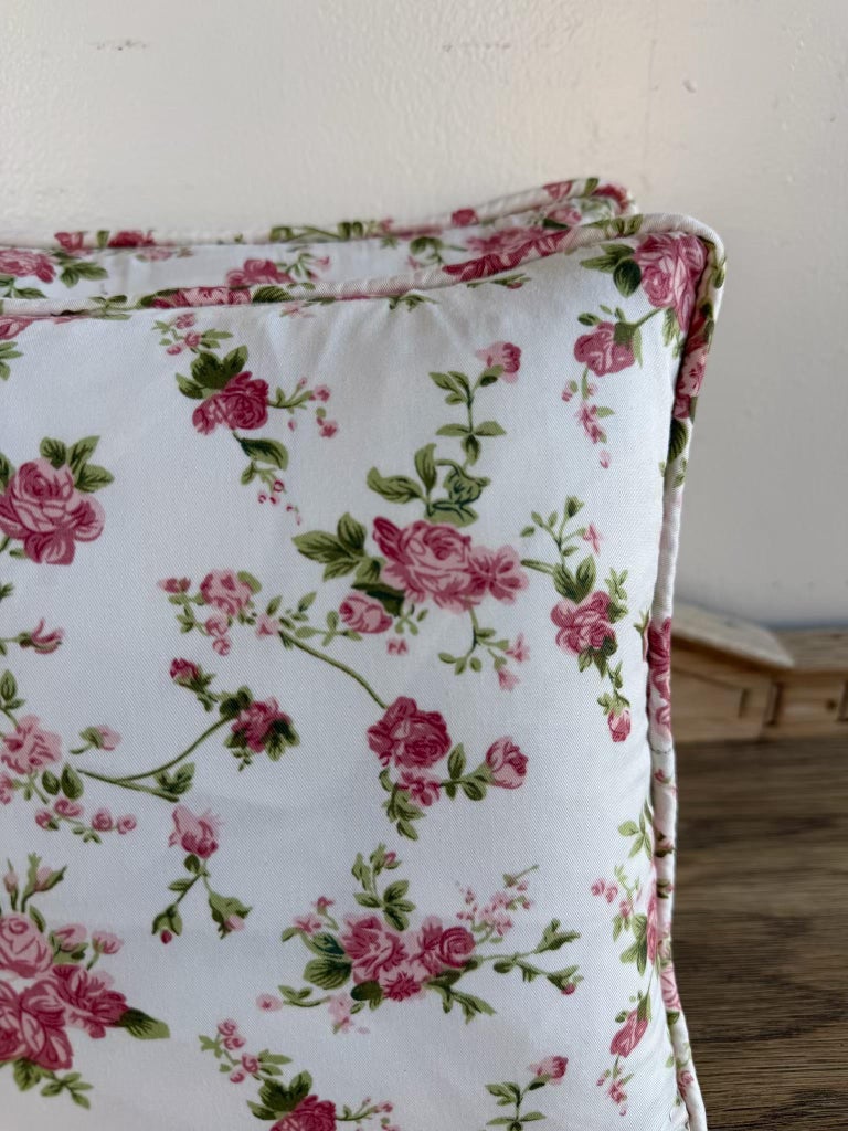Pair of Floral Cotton Decorative Pillows with Rose Print