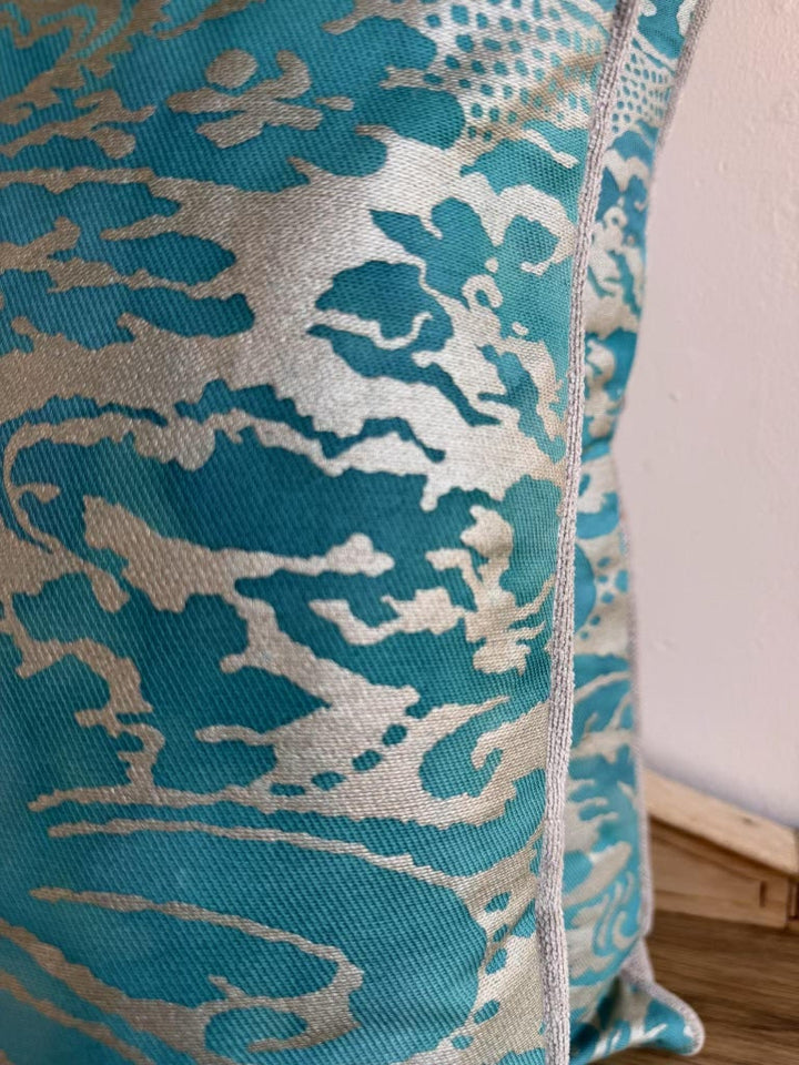 Pair of Fortuny-Style Patterned Pillows with Solid Silk Backs