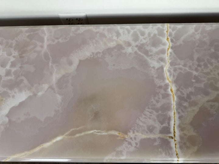 European Baroque Revival Coffee Table with Onyx Stone Top, Late 19th Century