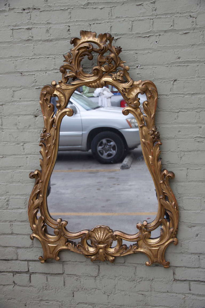 Italian Rococo Style Giltwood Mirror