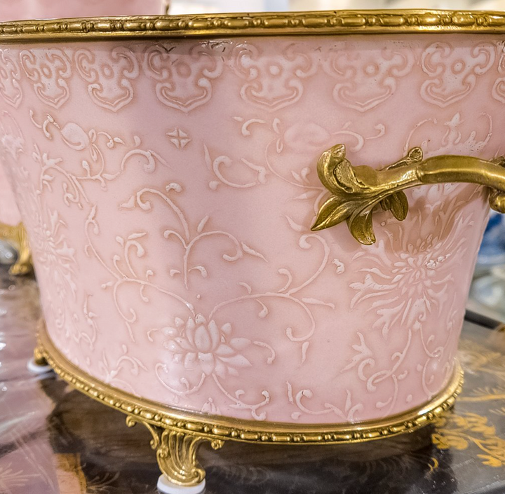 Danny's Fine Porcelain Planter 60362