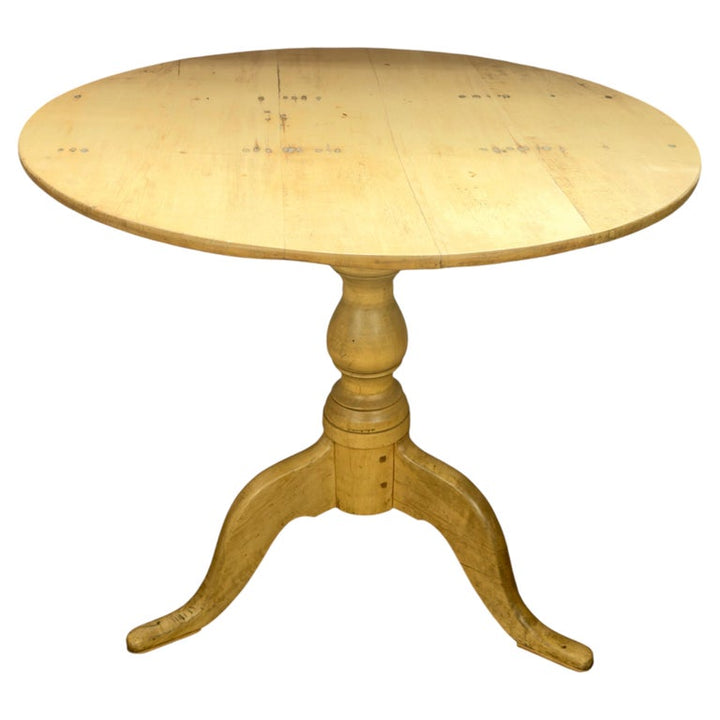 19th Century Swedish Gustavian Tilt-Top Table in Bleached Pine