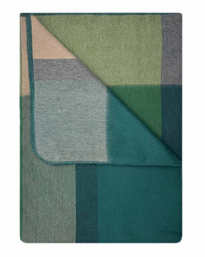 Green Alpaca Throw Blanket - Alpine