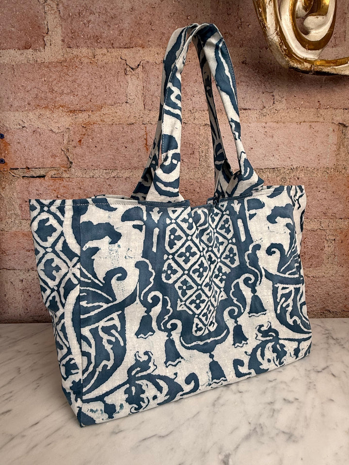 Indigo & White Fortuny Handbag by Melissa Levinson