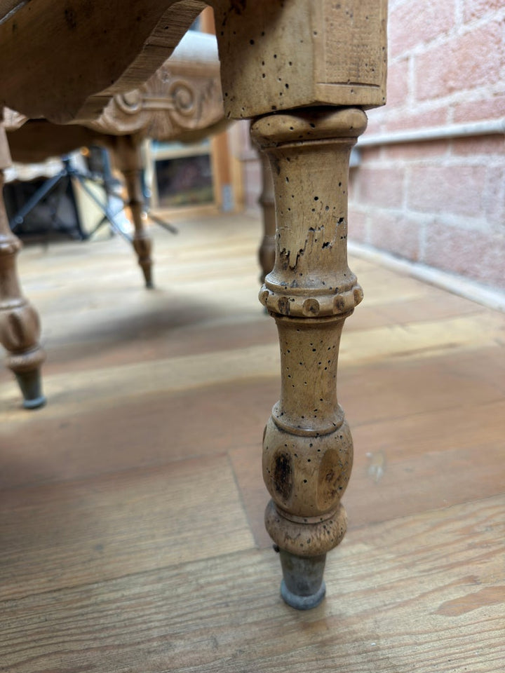 19th Century Italian Renaissance Venetian Tête-à-Tête Courting Bench w/ Cherubs