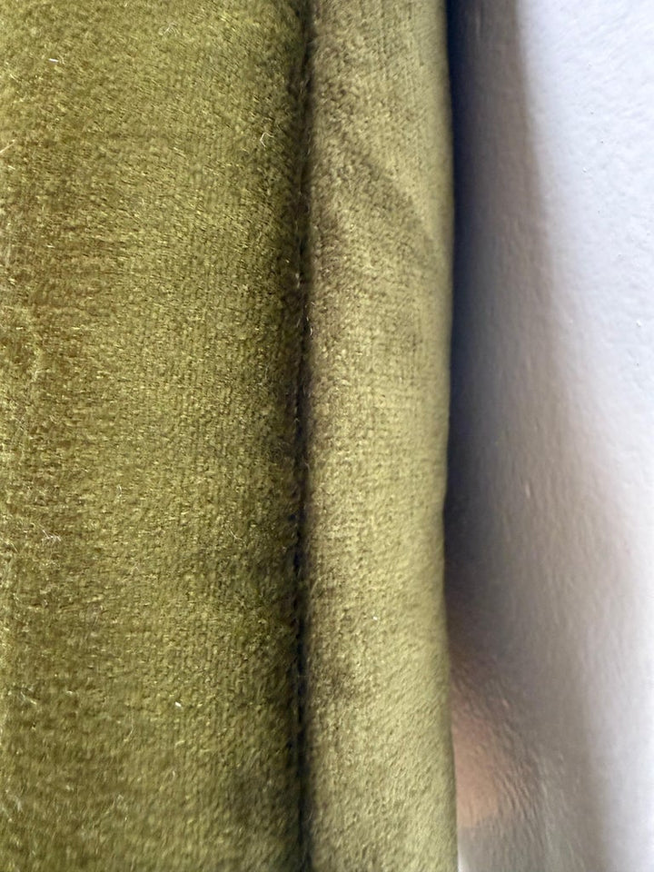 Pair of Custom Pillows with 19th-Century French Metallic Appliqués