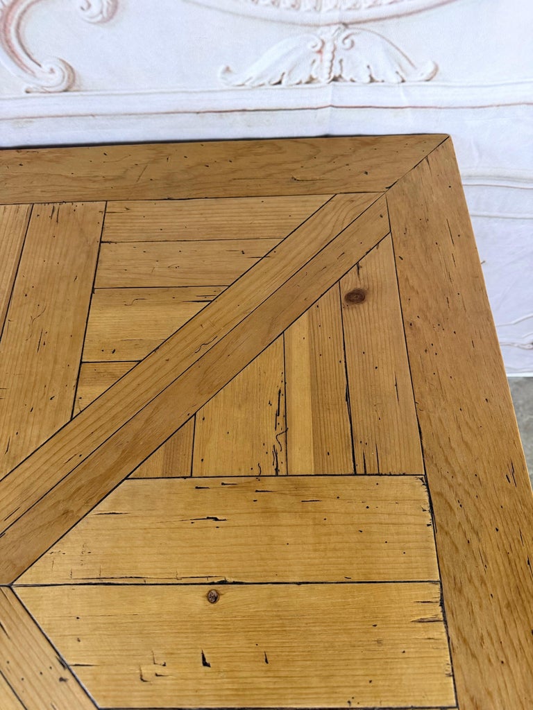 French Provincial Parquetry Drop-Leaf Pedestal Dining Table