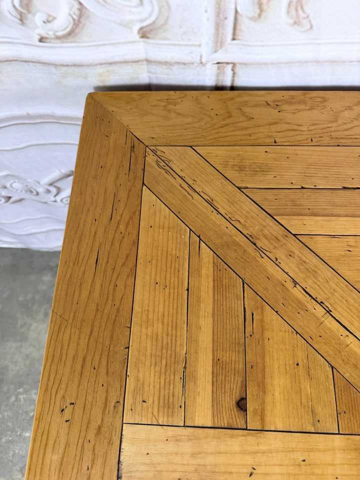 French Provincial Parquetry Drop-Leaf Pedestal Dining Table