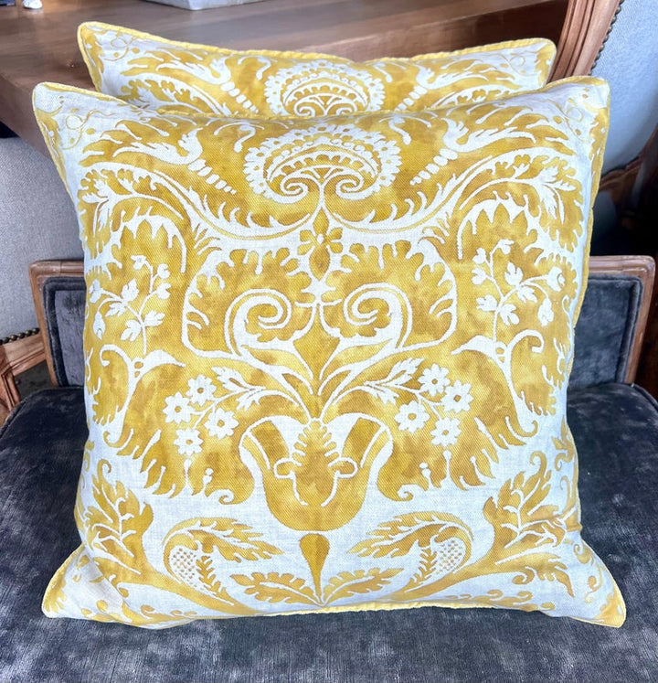 Pair of Yellow & White De Medici Patterned Fortuny Pillows