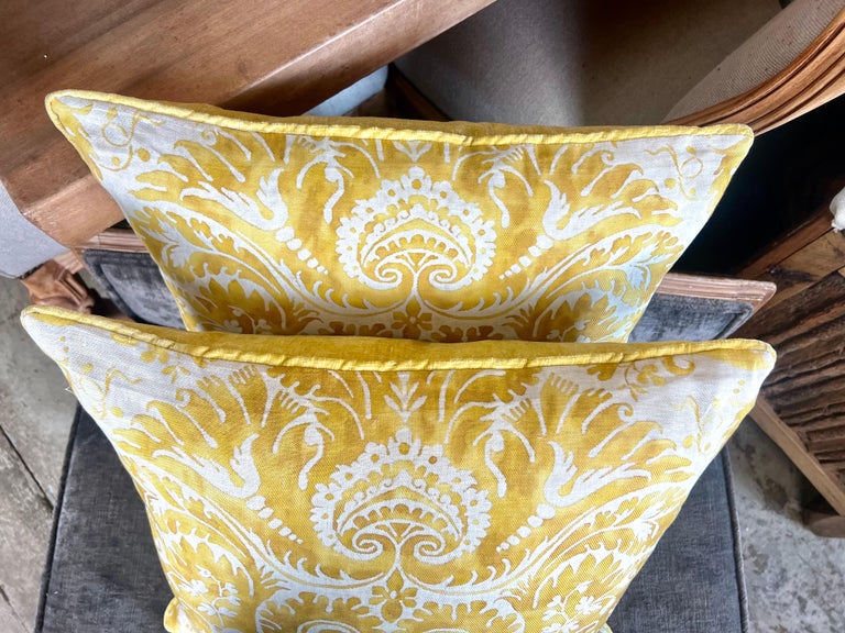 Pair of Yellow & White De Medici Patterned Fortuny Pillows