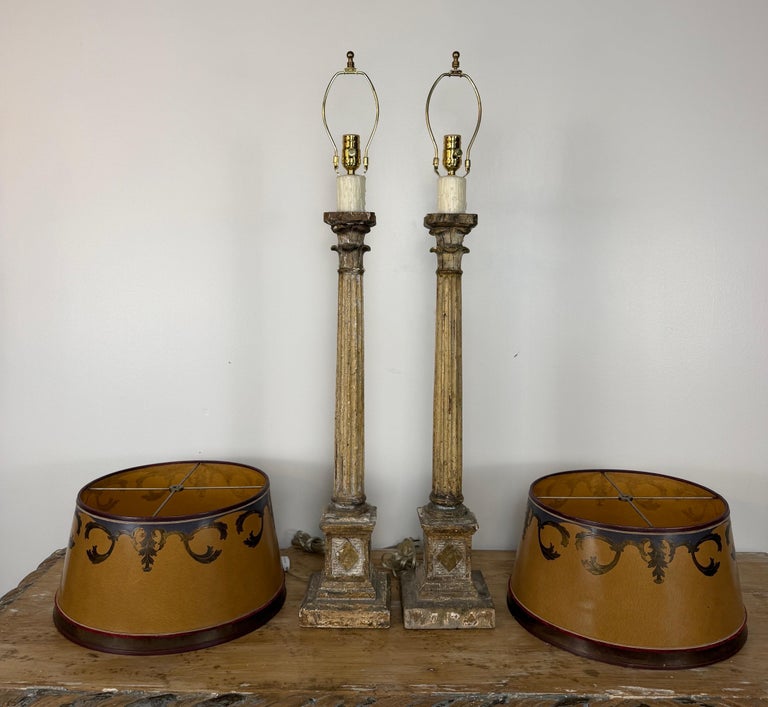 Pair of Italian Neoclassical Corinthian Column Table Lamps Distressed Giltwood