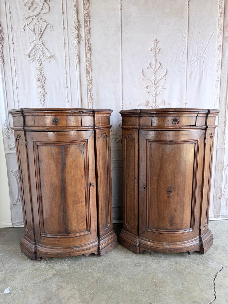 Pair of 18th Century Italian Walnut Corner Cabinets