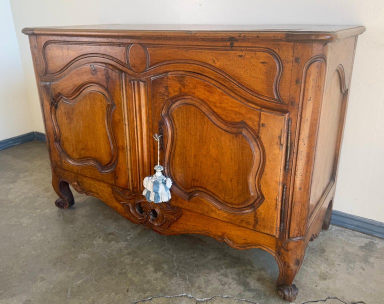18th Century French Louis XV Provincial Buffet in Solid Walnut