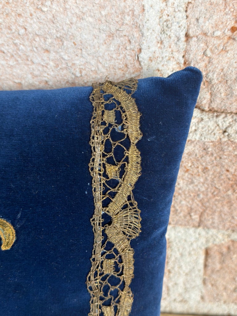 Pair of French Sapphire Velvet Pillows with 19th Century Gold Metallic Appliques
