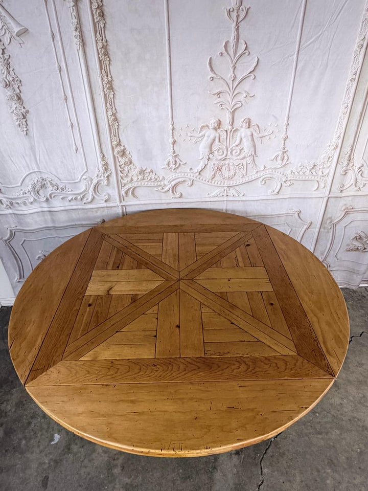 French Provincial Parquetry Drop-Leaf Pedestal Dining Table