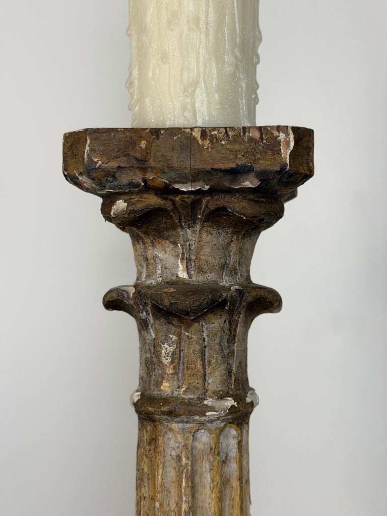 Pair of Italian Neoclassical Corinthian Column Table Lamps Distressed Giltwood