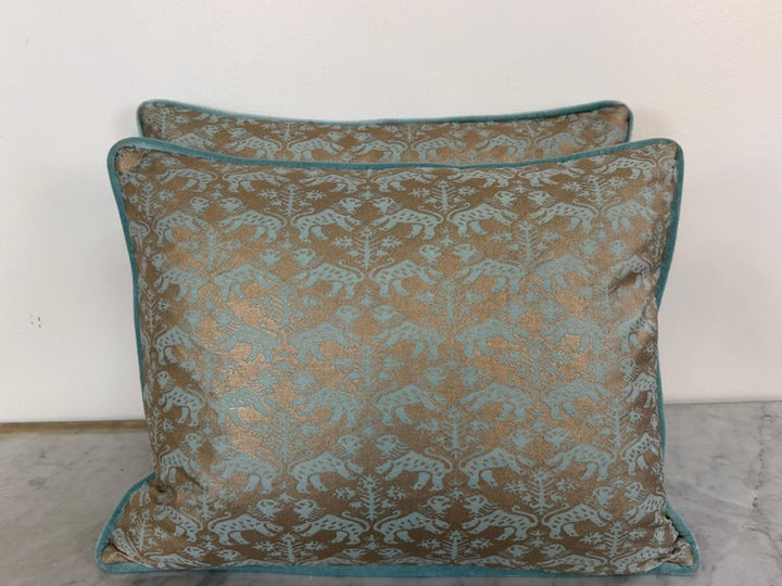 Pair of Richelieu Lions in Aquamarine and Gold Velvet Fortuny Pillows