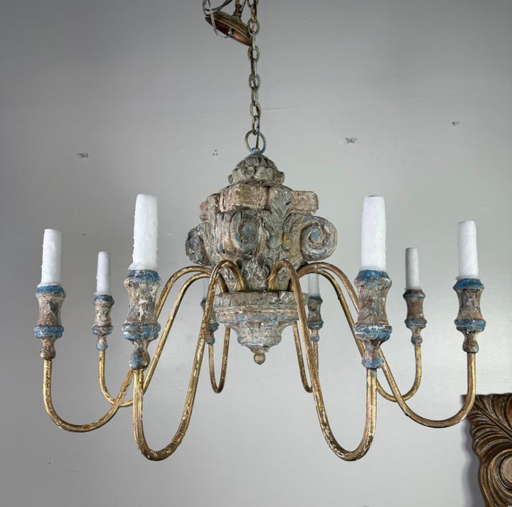 18th Century-Style Italian Carved Wood and Gilt Six-Light Chandelier