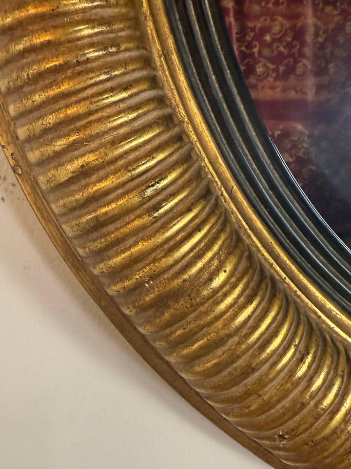 Late 19th Century Italian Giltwood Circular Mirror