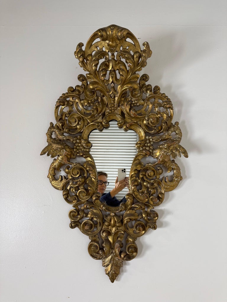 19th-Century Italian Baroque-Style Carved and Giltwood Mirror