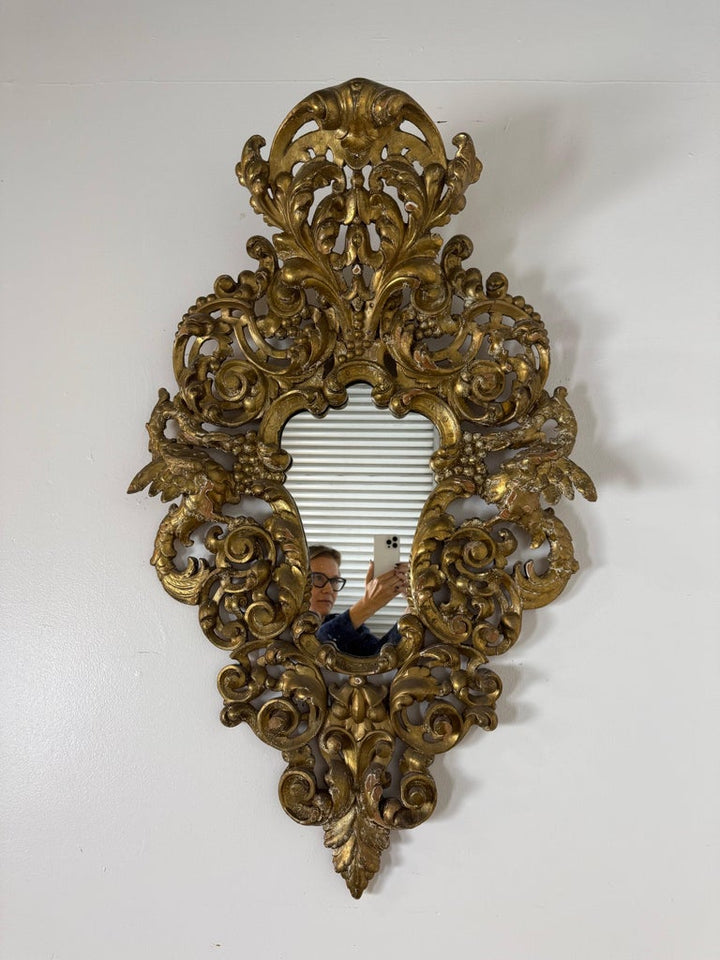 19th-Century Italian Baroque-Style Carved and Giltwood Mirror