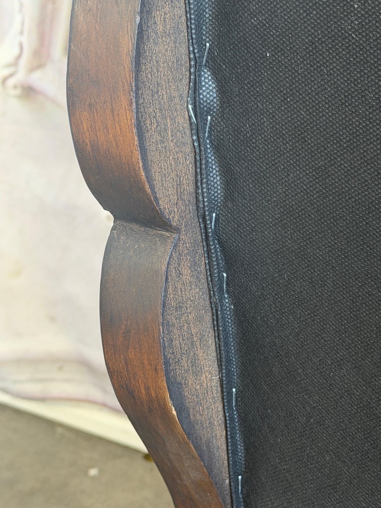 French Chesterfield Tufted Bench in Caramel Leather