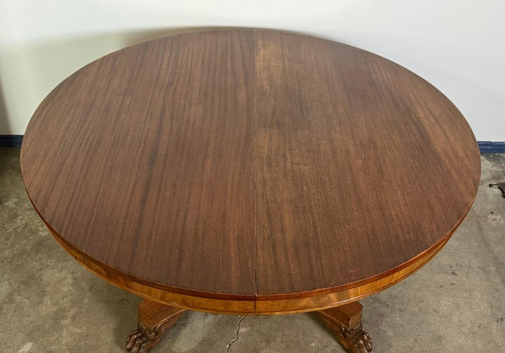 Early 20th C. Davenport Pedestal Table