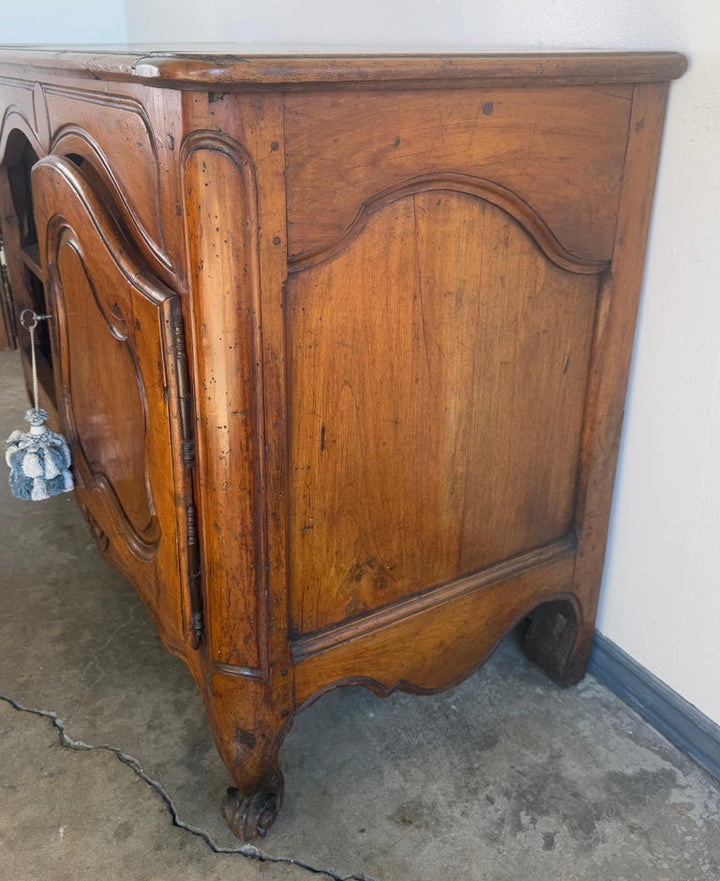 18th Century French Louis XV Provincial Buffet in Solid Walnut