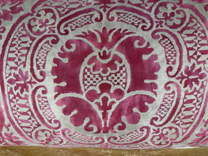 Pair of Exceptional Fortuny Textile Pillows from 1940s Italian Villa Draperies