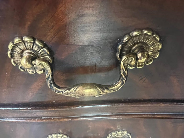 Pair of Heritage Federal Style Chests of Drawers