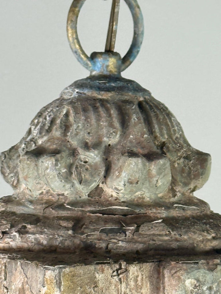 18th Century-Style Italian Carved Wood and Gilt Six-Light Chandelier