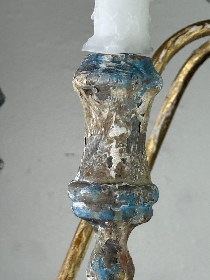 18th Century-Style Italian Carved Wood and Gilt Six-Light Chandelier