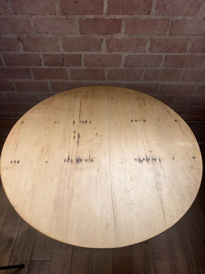 19th Century Swedish Gustavian Tilt-Top Table in Bleached Pine