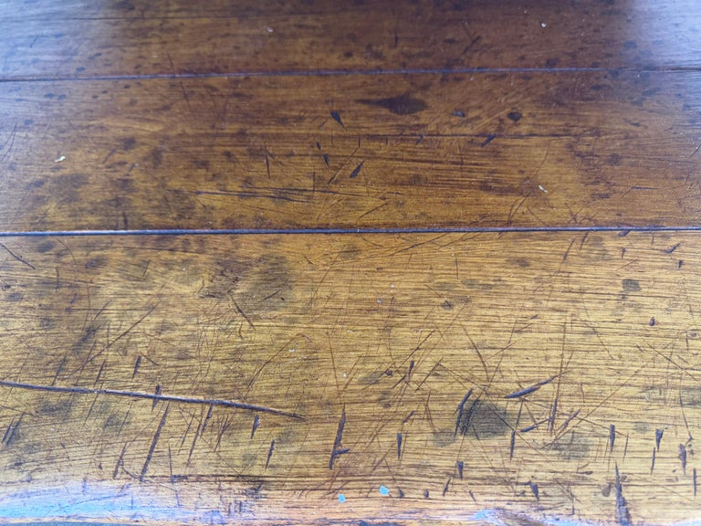 French Country Walnut Coffee Table with Turned Legs and Lower Shelf