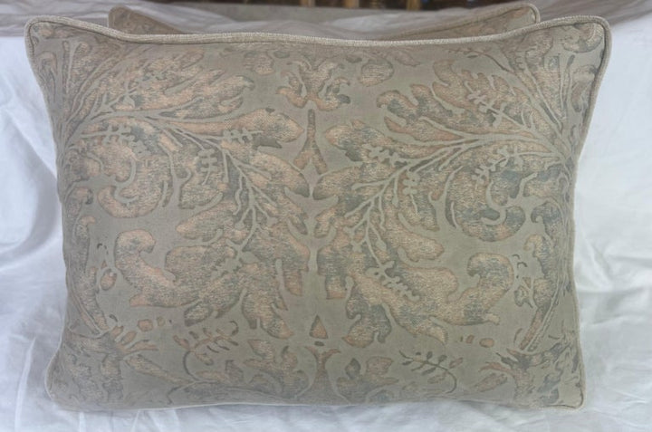 Pair of Lucrenzia Patterned Fortuny Pillows