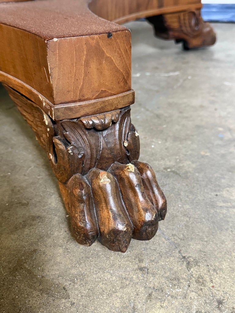 Early 20th C. Davenport Pedestal Table