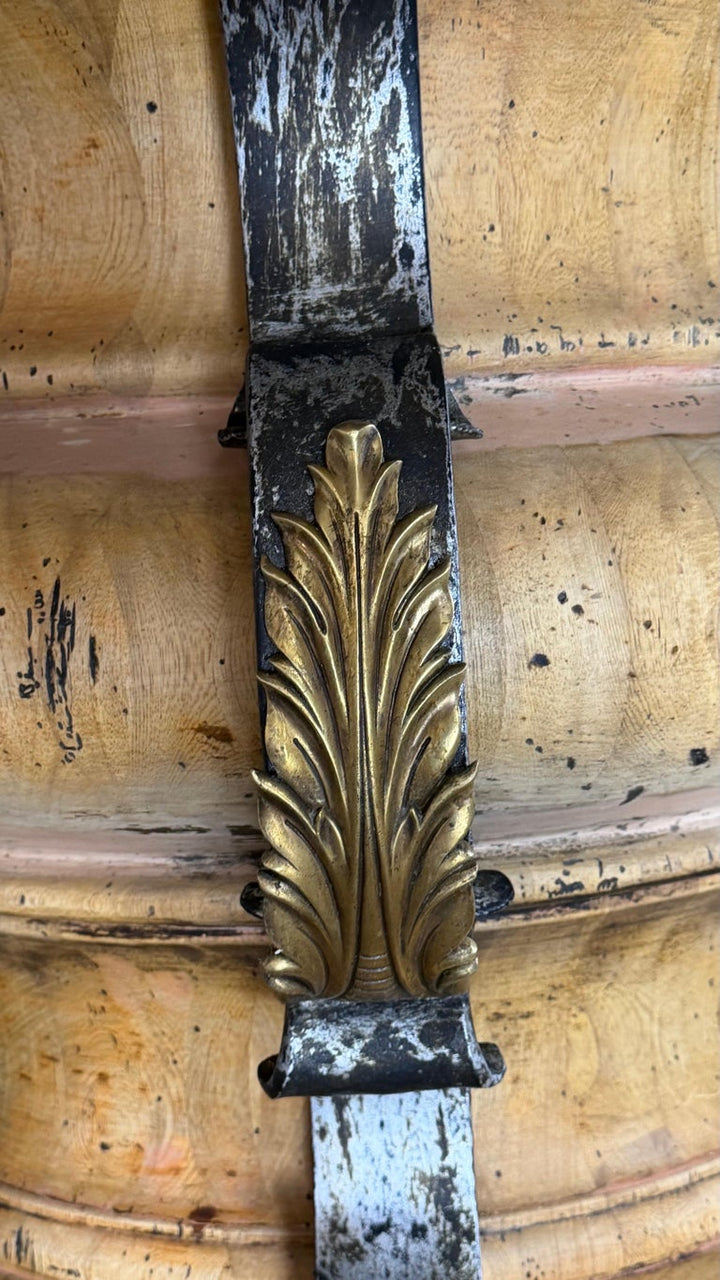 French Neoclassical Dining Table- Acanthus Pedestal