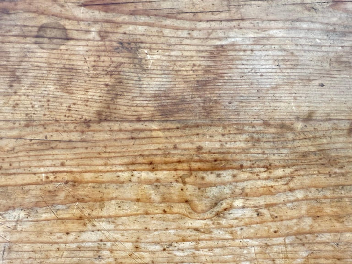Early 20th-Century Pine Chest of Drawers with Original Brass Knobs