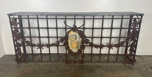 Descriptive image text