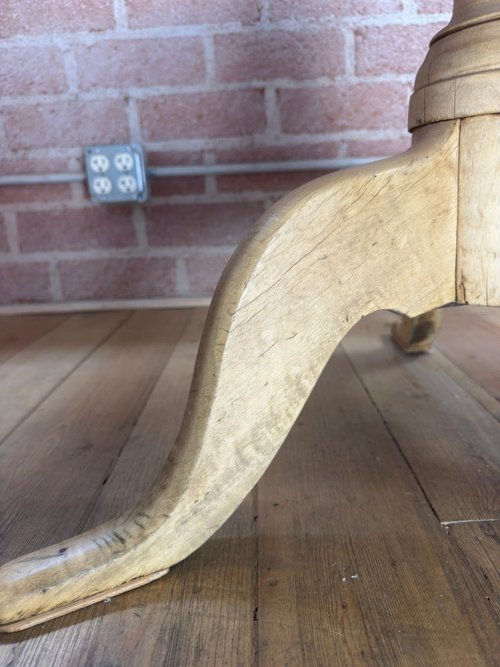 19th Century Swedish Gustavian Tilt-Top Table in Bleached Pine