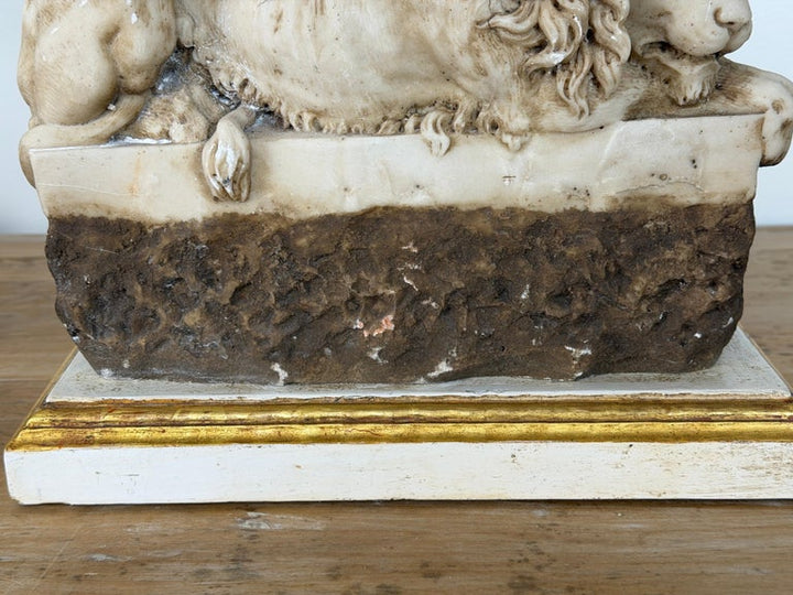 Pair of Neoclassical Recumbent Lion Table Lamps - After Canova