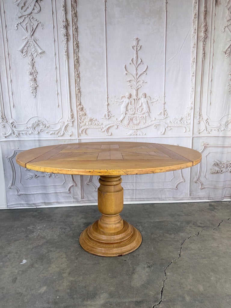 French Provincial Parquetry Drop-Leaf Pedestal Dining Table